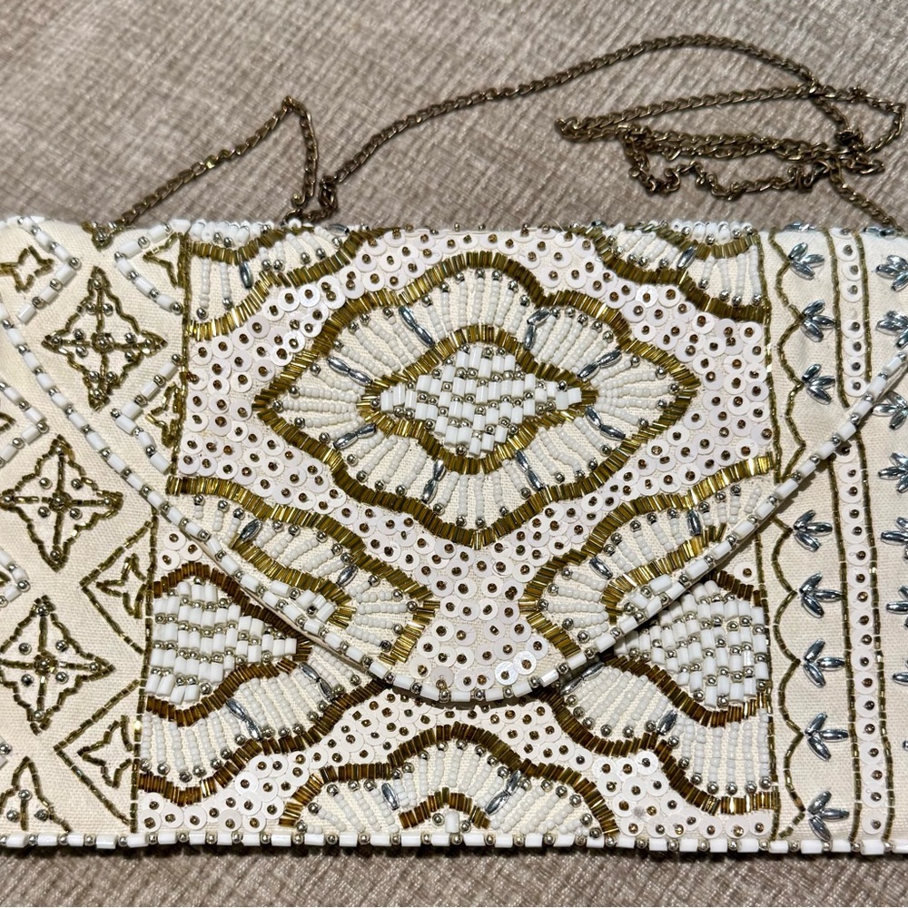 Elegant White and Gold Clutch Bag